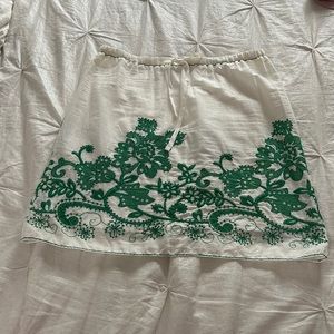 MAX STUDIO, green & wht light weight skirt